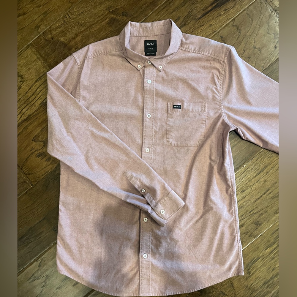 RVCA. Men’s. Long sleeve. Dress shirt. Large. Slim fit. Light red.